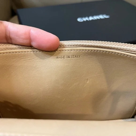 Sold x FULL SET🔸Chanel Le Boy wallet on chain beige - Picture 14 of 17